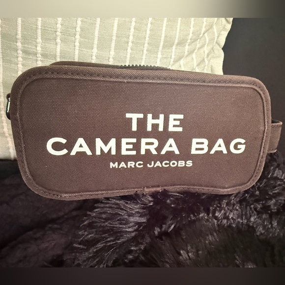 Marc Jacobs Handbags - Marc Jacob’s Camera Bag